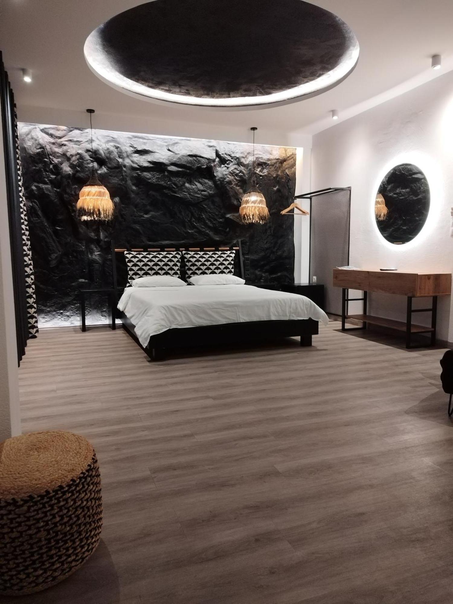 Nouvelle Hotel Oraiokastro Exterior photo