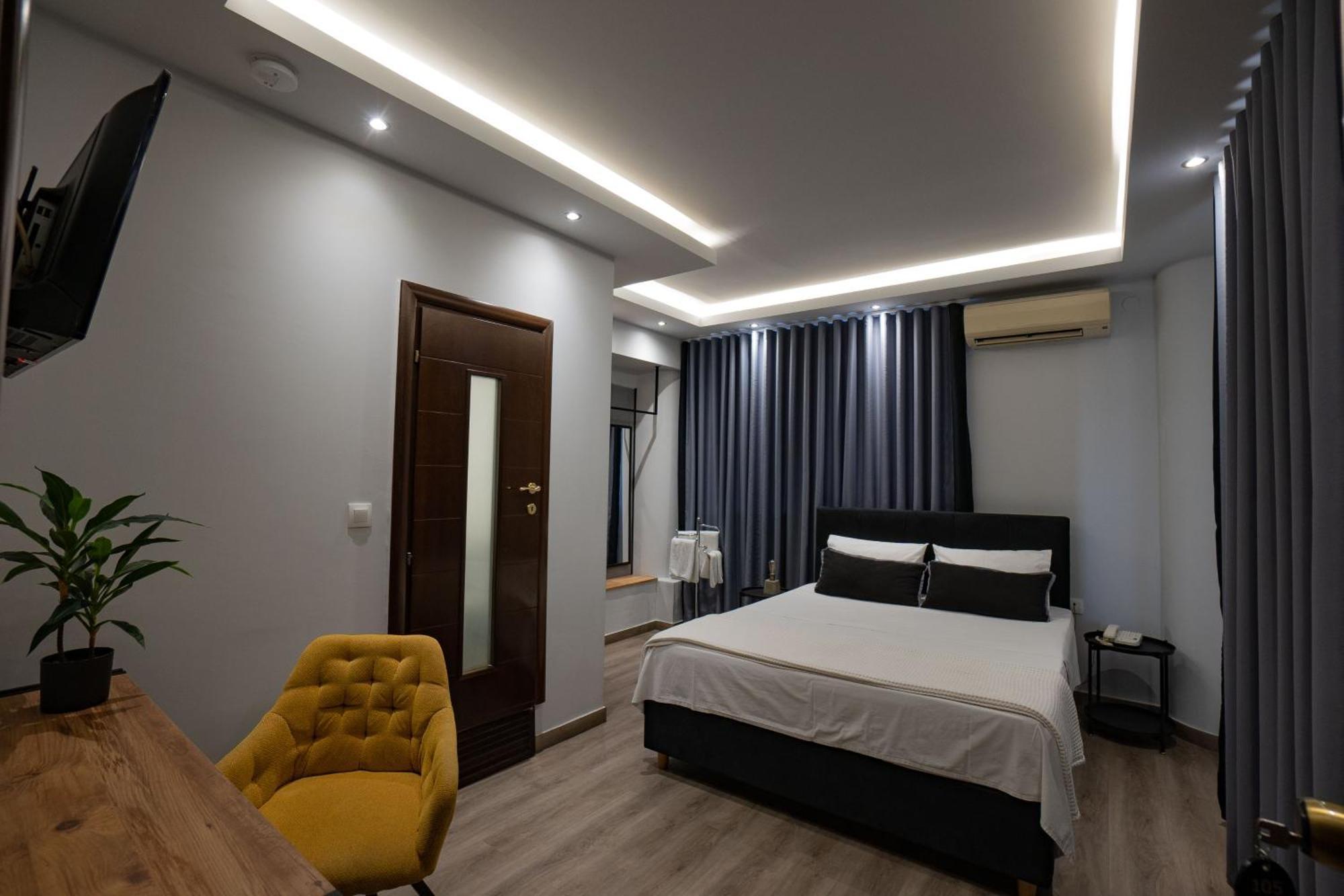 Nouvelle Hotel Oraiokastro Exterior photo
